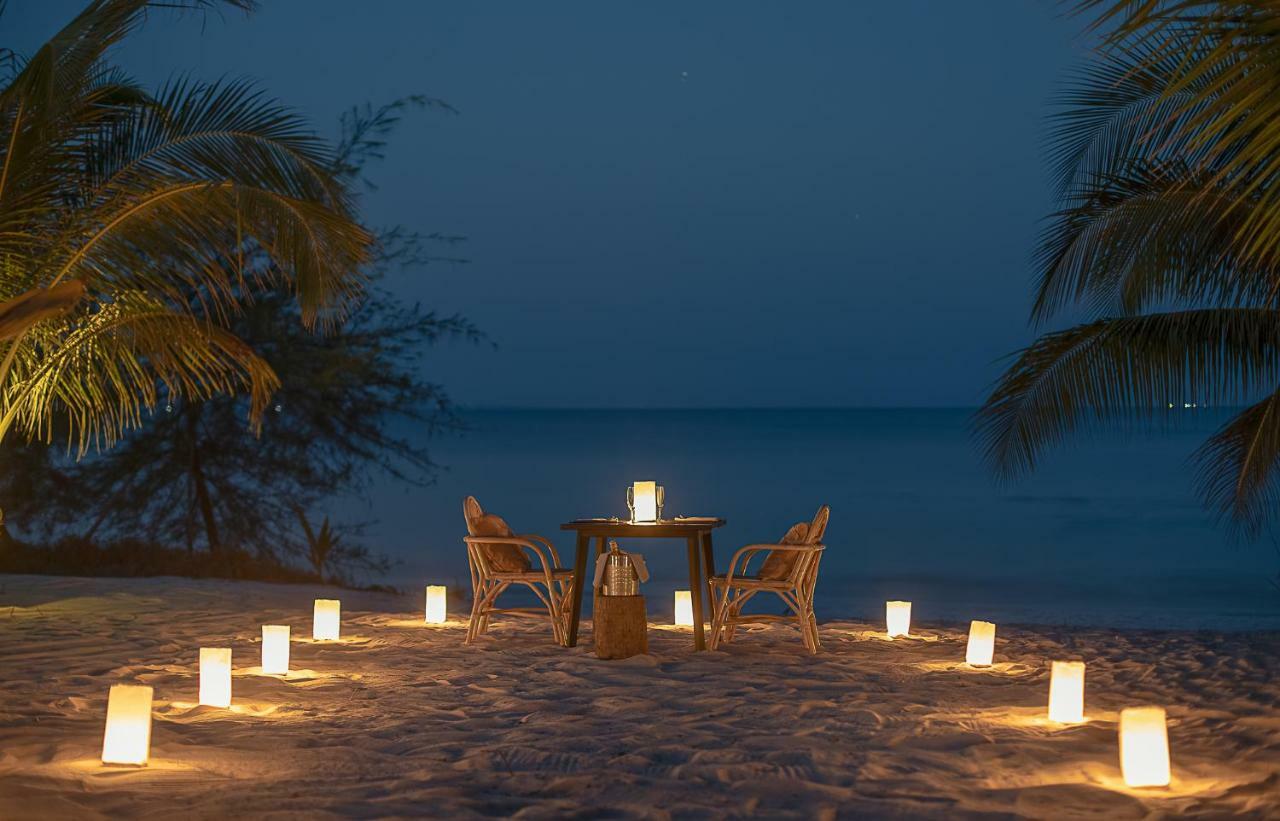 Tamu Koh Rong Hotel Pagoda Beach Exterior photo