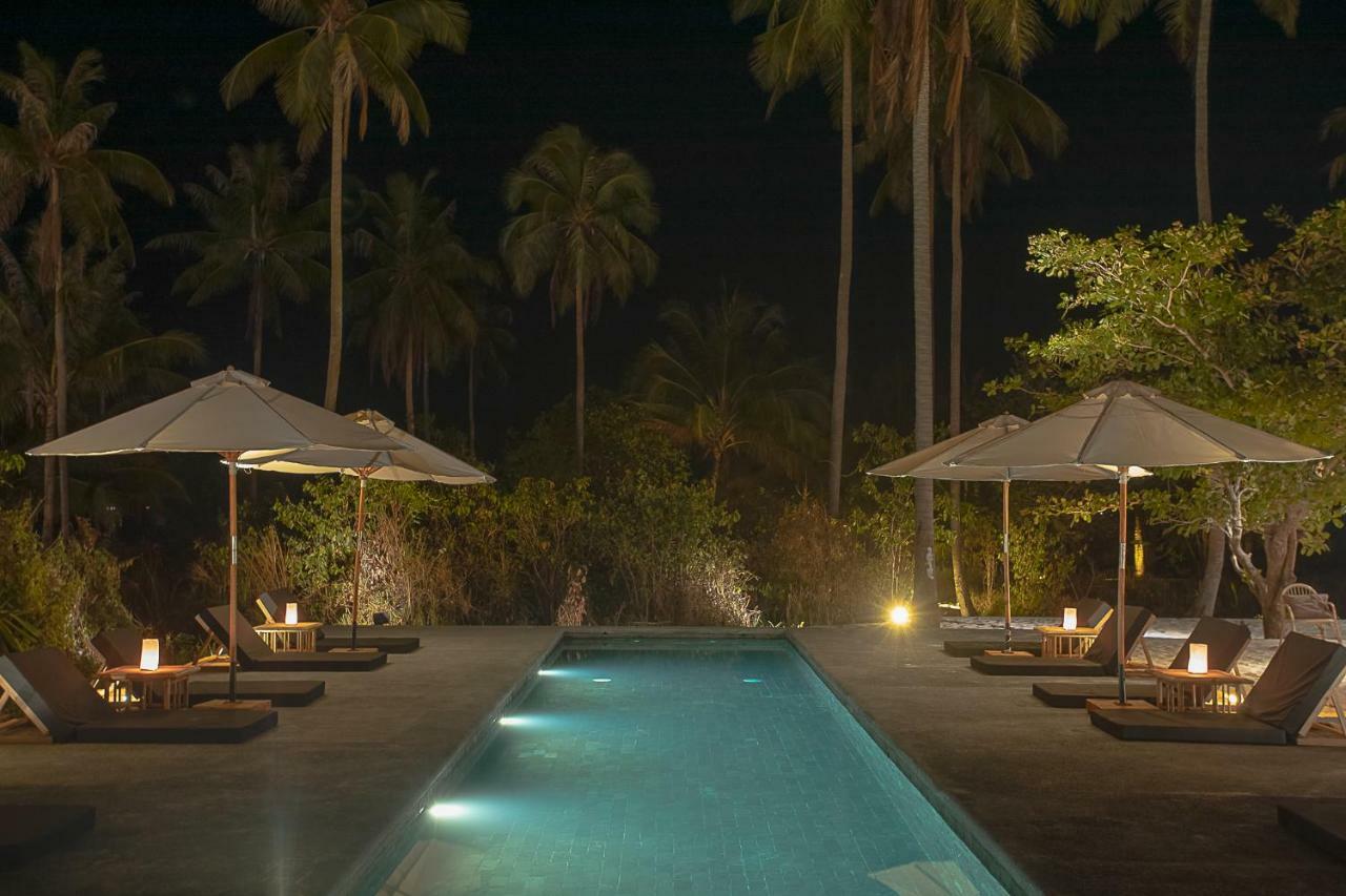 Tamu Koh Rong Hotel Pagoda Beach Exterior photo