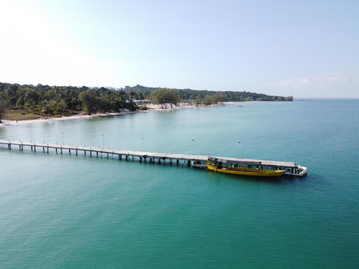 Tamu Koh Rong Hotel Pagoda Beach Exterior photo
